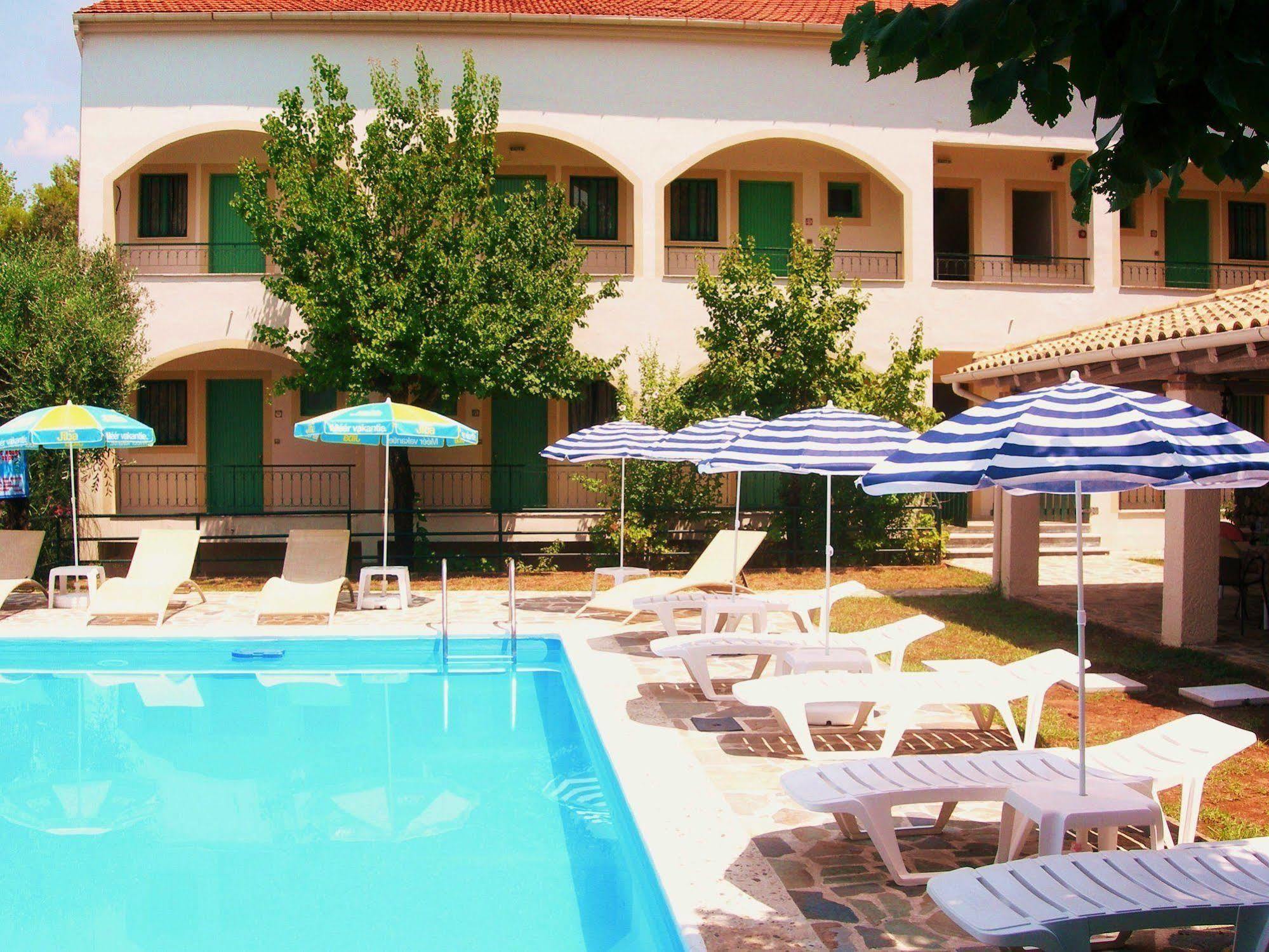 Villa Karmar Hotel Apartments 达西亚 外观 照片